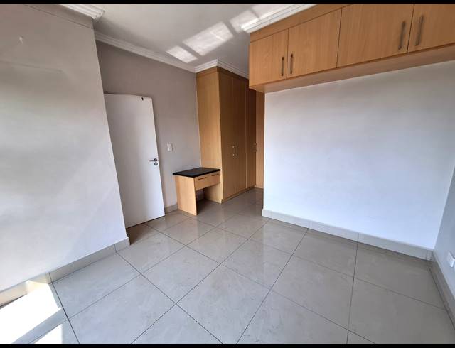 2 BEDROOM APARTMENT TO LET IN UMHLANGA RIDGE